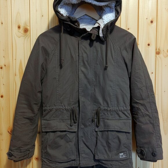 ARITZIA TNA Griffith Parka Jacket Women(XS) Olive Green Sherpa Lined Winter Coat - Picture 2 of 10